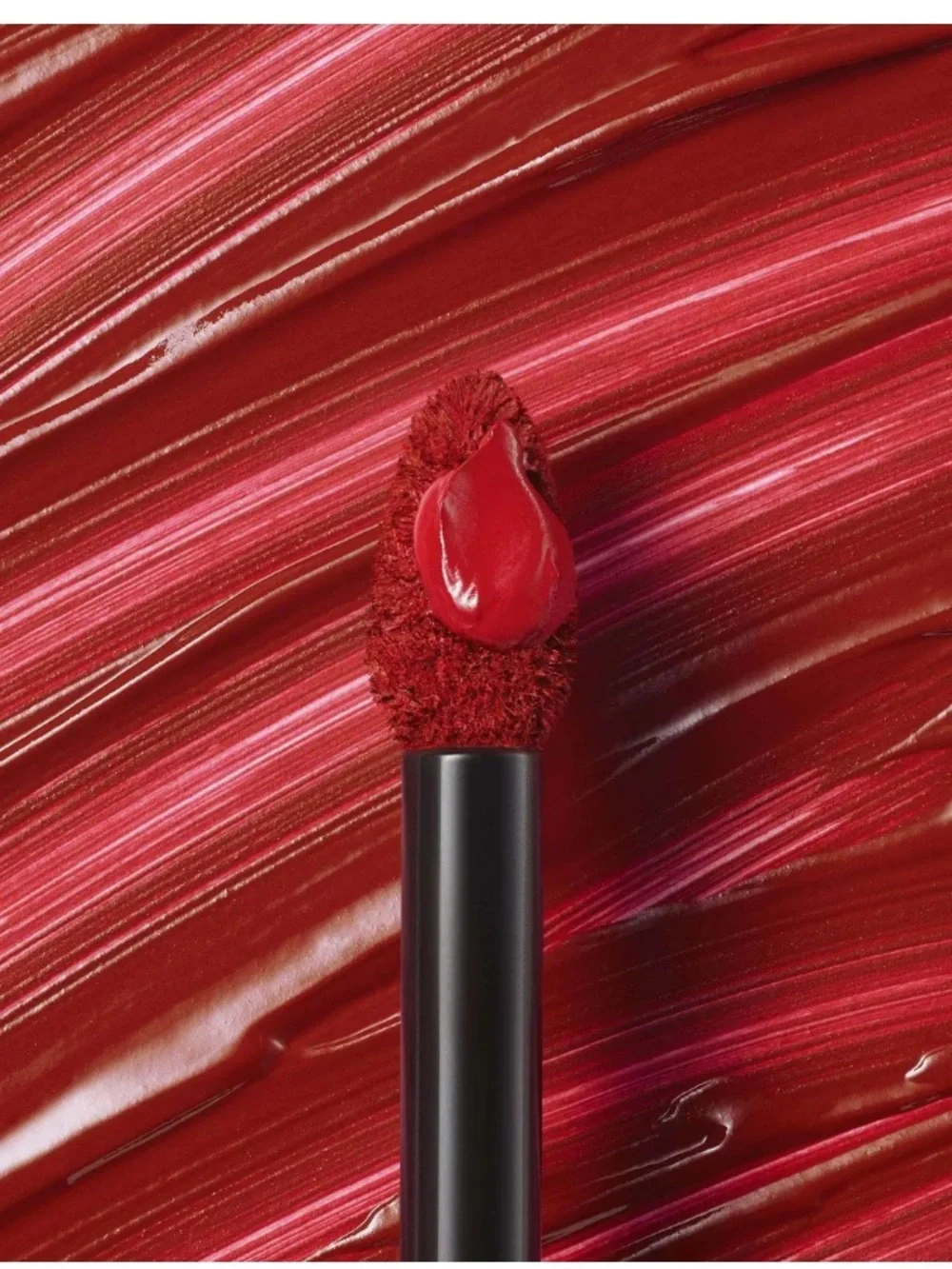 Stila vibrant red